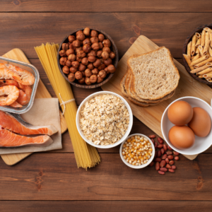 Qual a diferença de proteínas e carboidratos ?